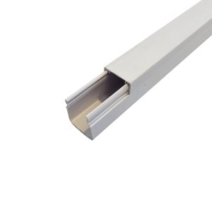 CABLE CANAL BLANCO CON ADHESIVO 18X21