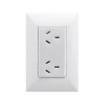 CONJUNTO ARMADO TOMACORRIENTE DOBLE BLANCO EXULTT + 10A - 220V
